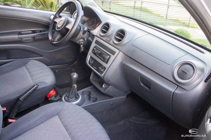 VW Saveiro CS
