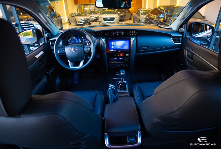 Toyota SW4 SRX Platinum 7L 4x4