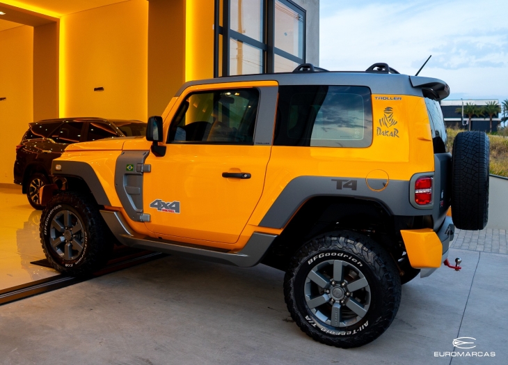 Troller T-4 XLT 4X4