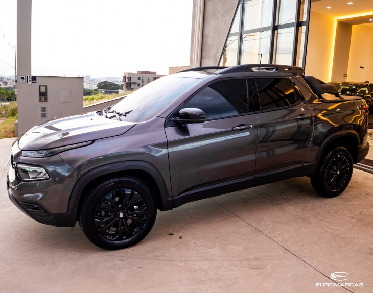 Fiat Toro Volcano T270