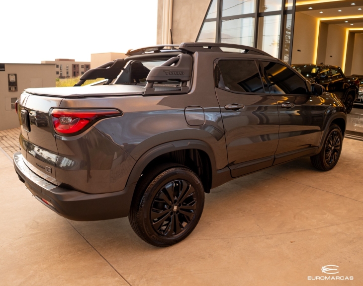 Fiat Toro Volcano T270