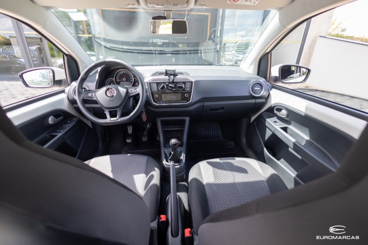 VW UP Connect